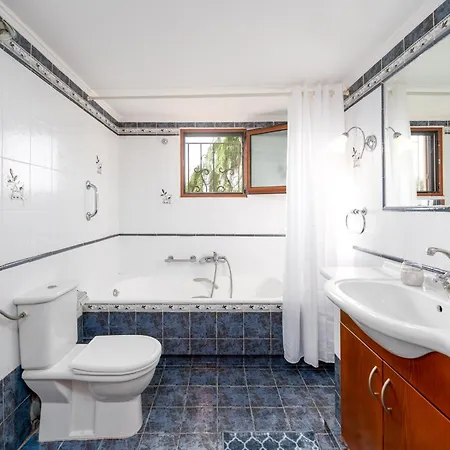 Georgias Paradise And Garden Appartamento *