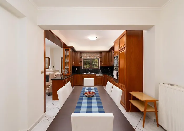 Georgias Paradise And Garden